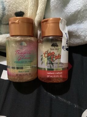 TREEHUT-Tropic Glow Sparkling Gel Wash +coca cola foaming gel wash